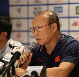 HLV Park Hang-seo: Chúng tôi phải chuẩn bị kỹ lưỡng cho từng trận đấu